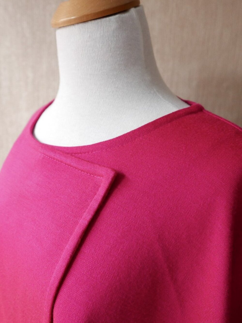 Handmade Bright Pink Lightweight Knit Cape | Size M - Picture 8 of 8